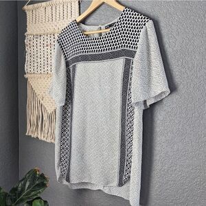 Black and White Boutique Tunic